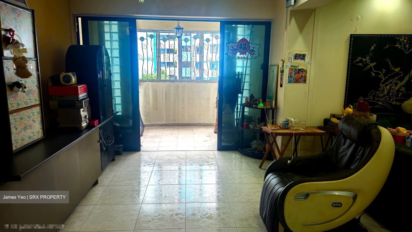 Blk 669A Jurong West Street 64 (Jurong West), HDB Executive #590764771